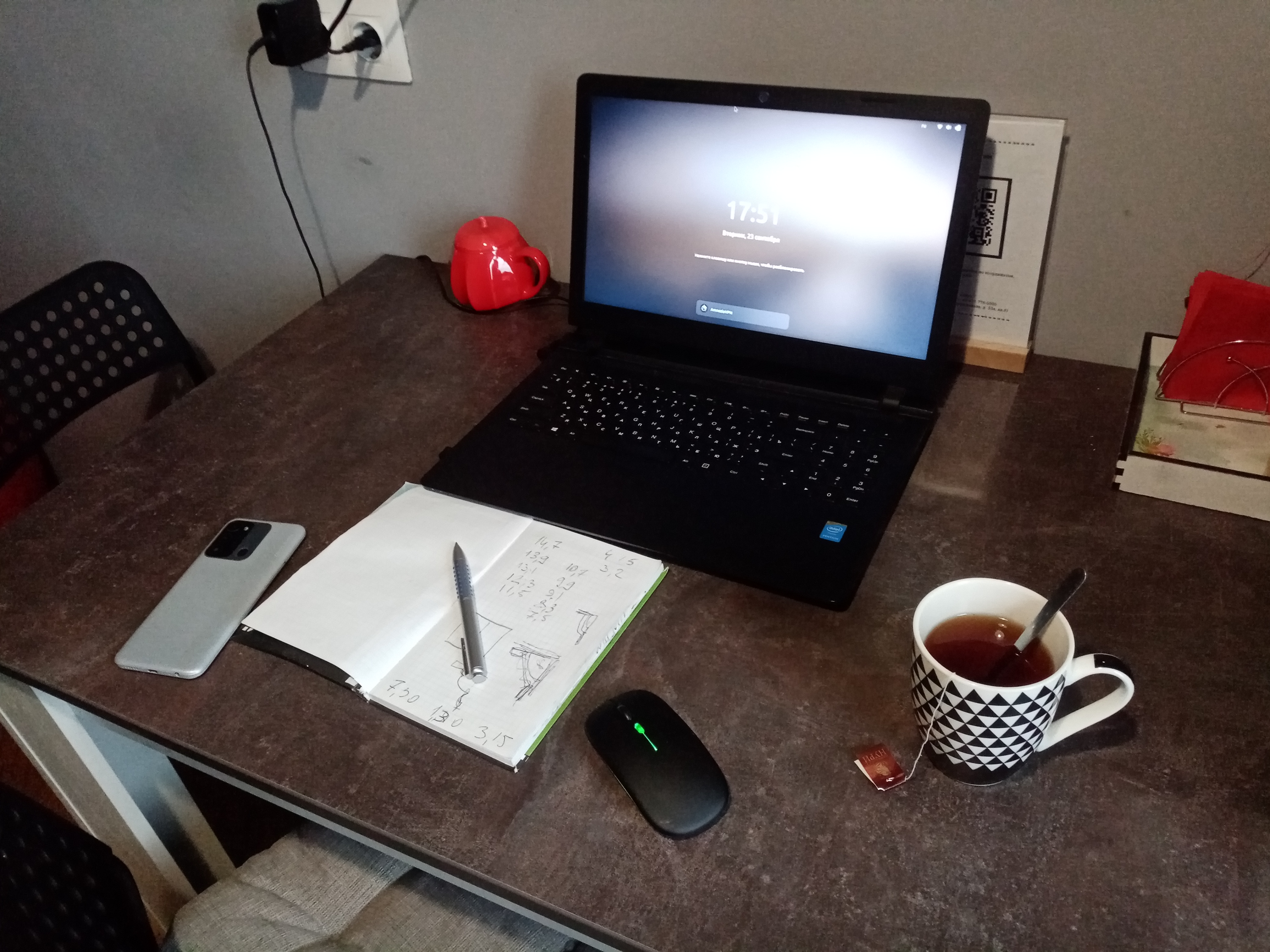 Все условия для эффективной работы в квартире посуточно для командировочных Квартиры посуточно для командировочных, чай, вай-фай и все дела