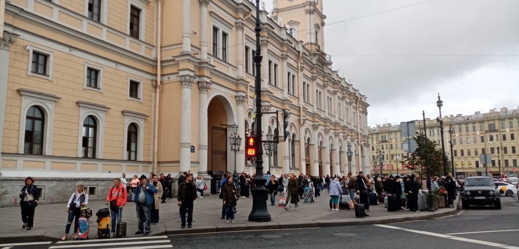 посуточно возле московского вокзала