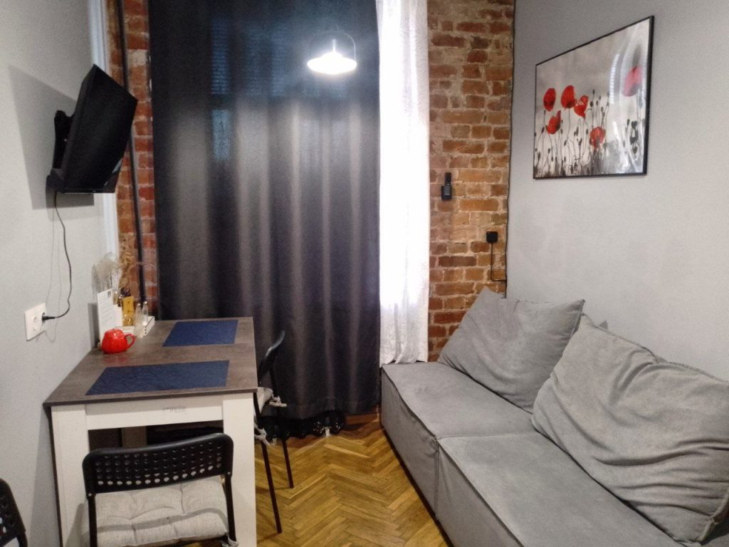 снять квартиру посуточно с телевизором